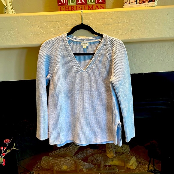 J Crew M Lavender Sweater - Picture 1 of 5
